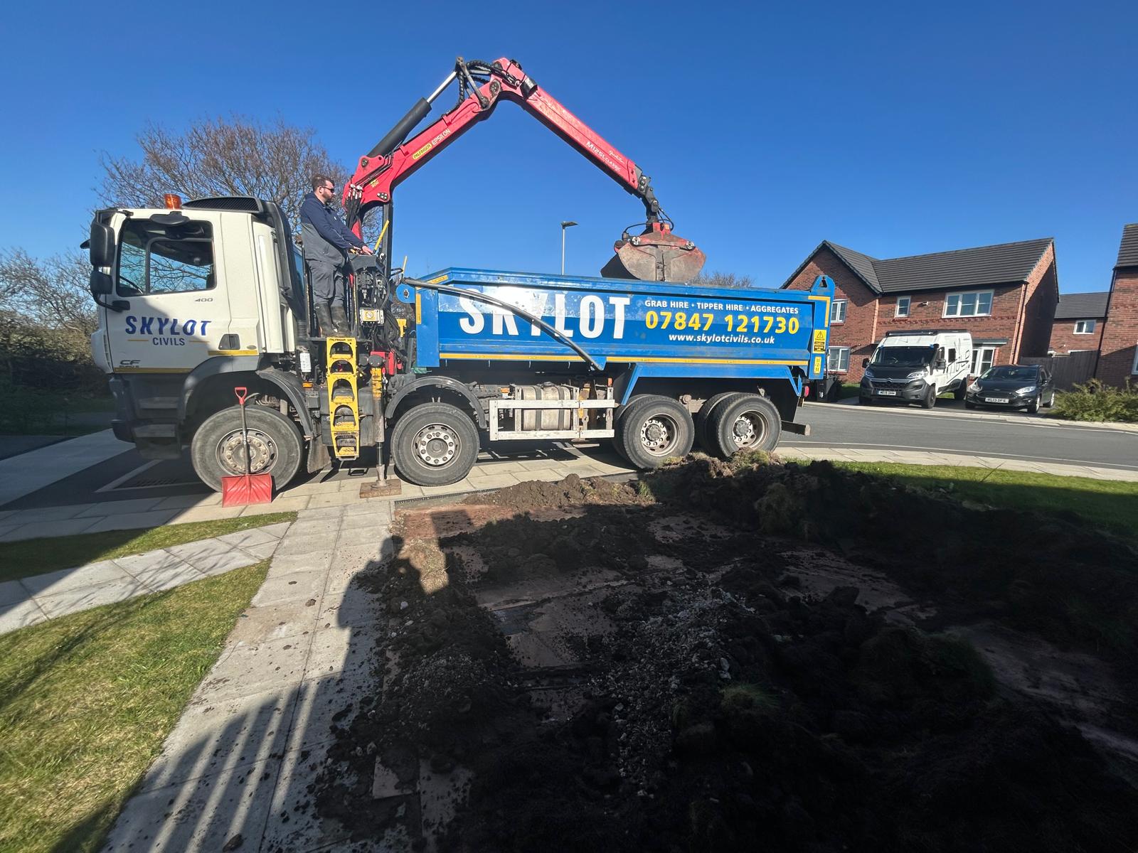 Skylot Civils grab hire in Bootle